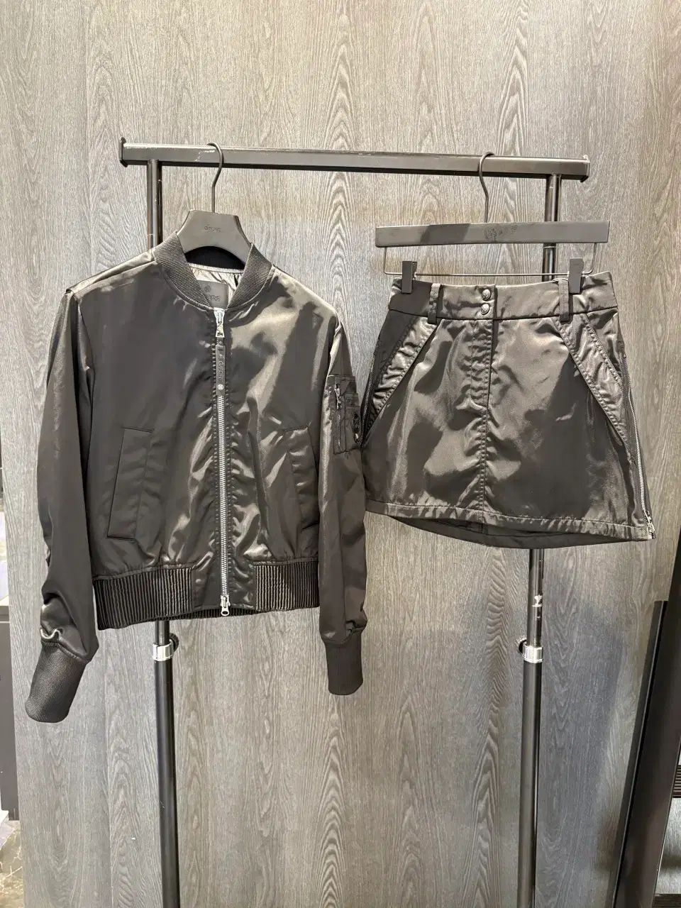 G FORE(ジーフォア) レディースゴルフ 防風 ジャケット - メルカリ