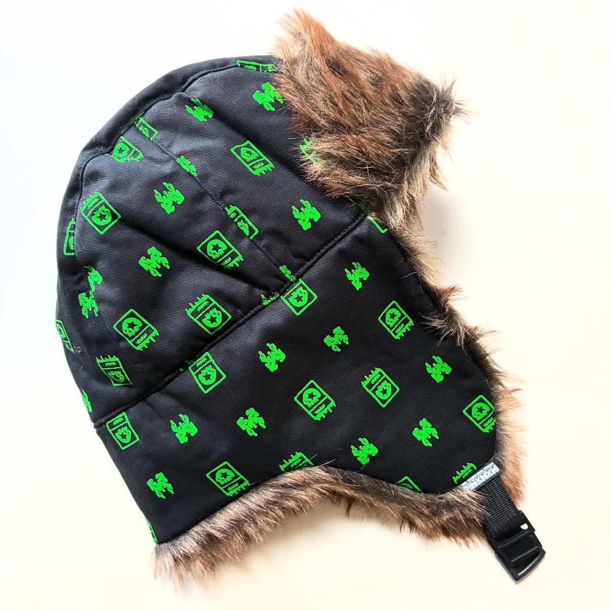 MAGICAL MOSH PILOT CAP