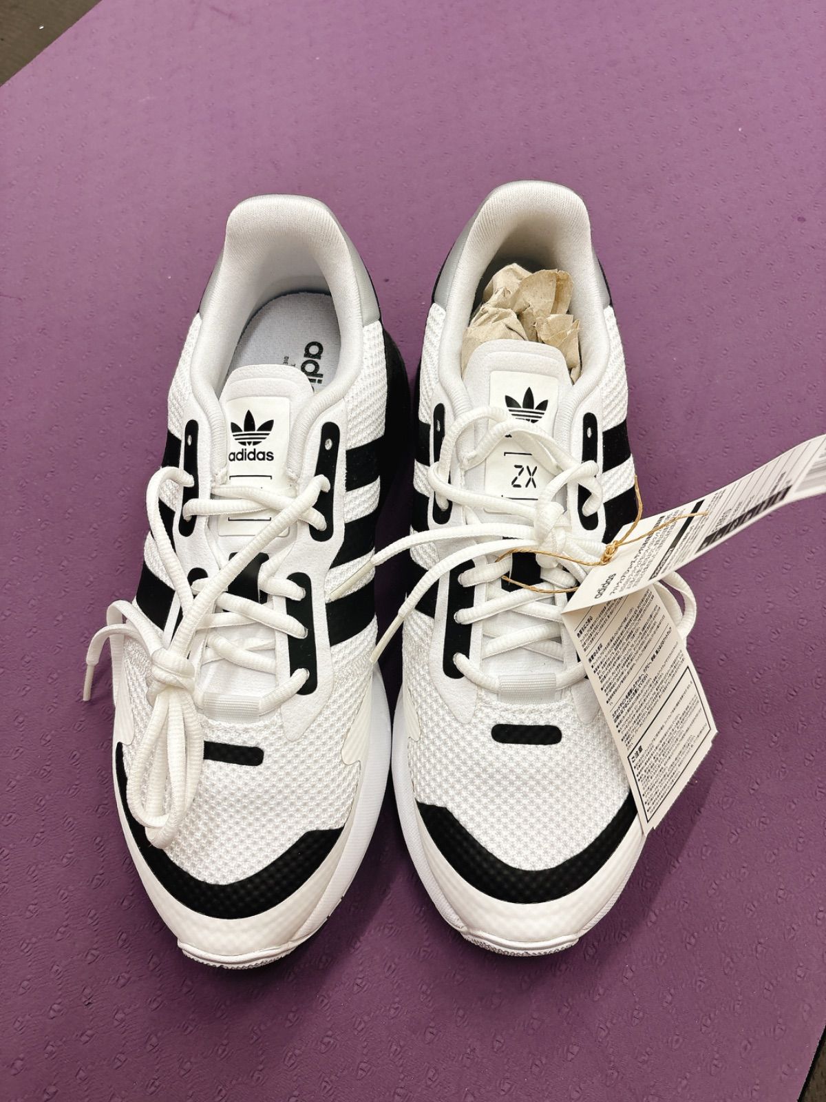 adidas】Zx 1K Boost スケートシューズ、ホワイト&ブラック 27.0cm