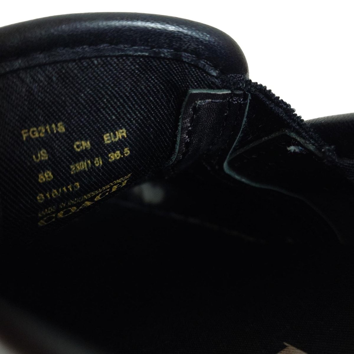  COACH コーチ スリッポン 36.5 レディース - 黒 型押し加工 シグネチャー柄 レザー その他 靴