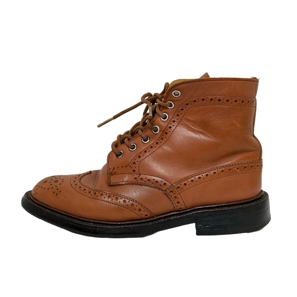 Tricker