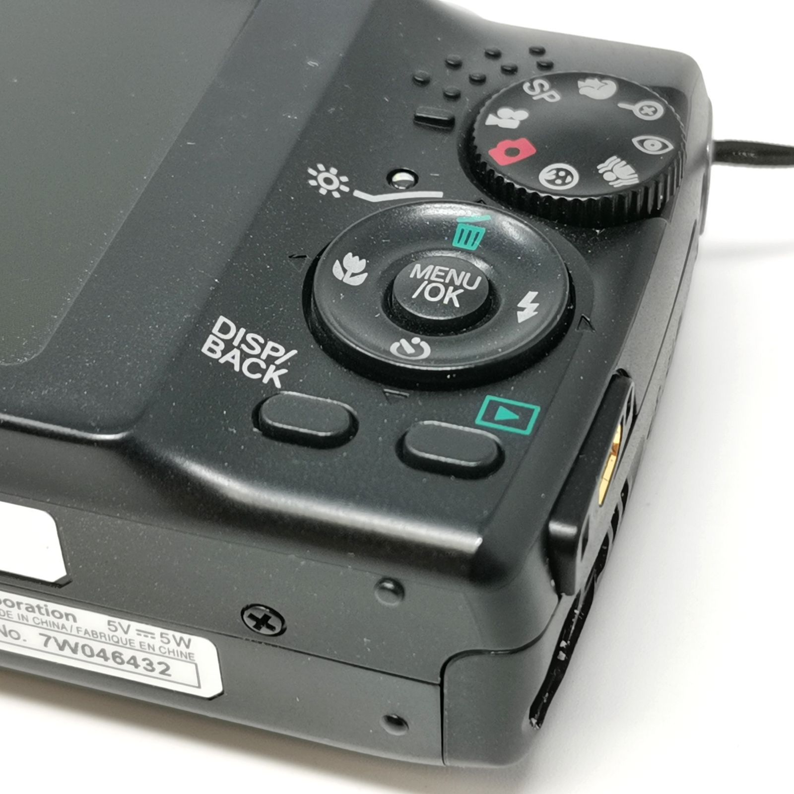 フジフィルム fine pix F48 ブラック デジカメ 充電器ないため動作 