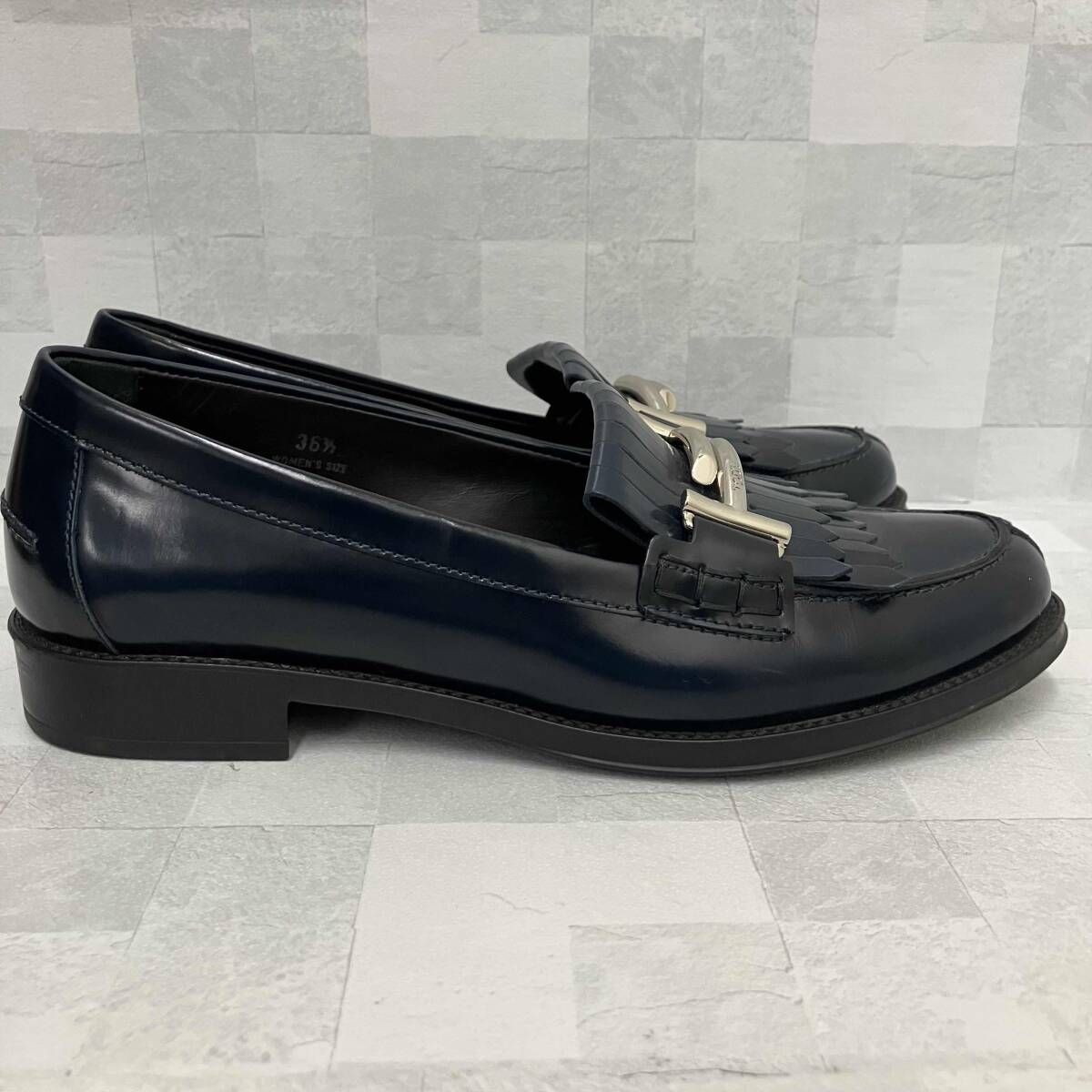 美品！TOD'S タッセルローファー 厚底　ネイビー23.5 秋36 1/2 TOD'S トッズ ローファー ダブルTフリンジ 23.5cm ネイビー 袋付き