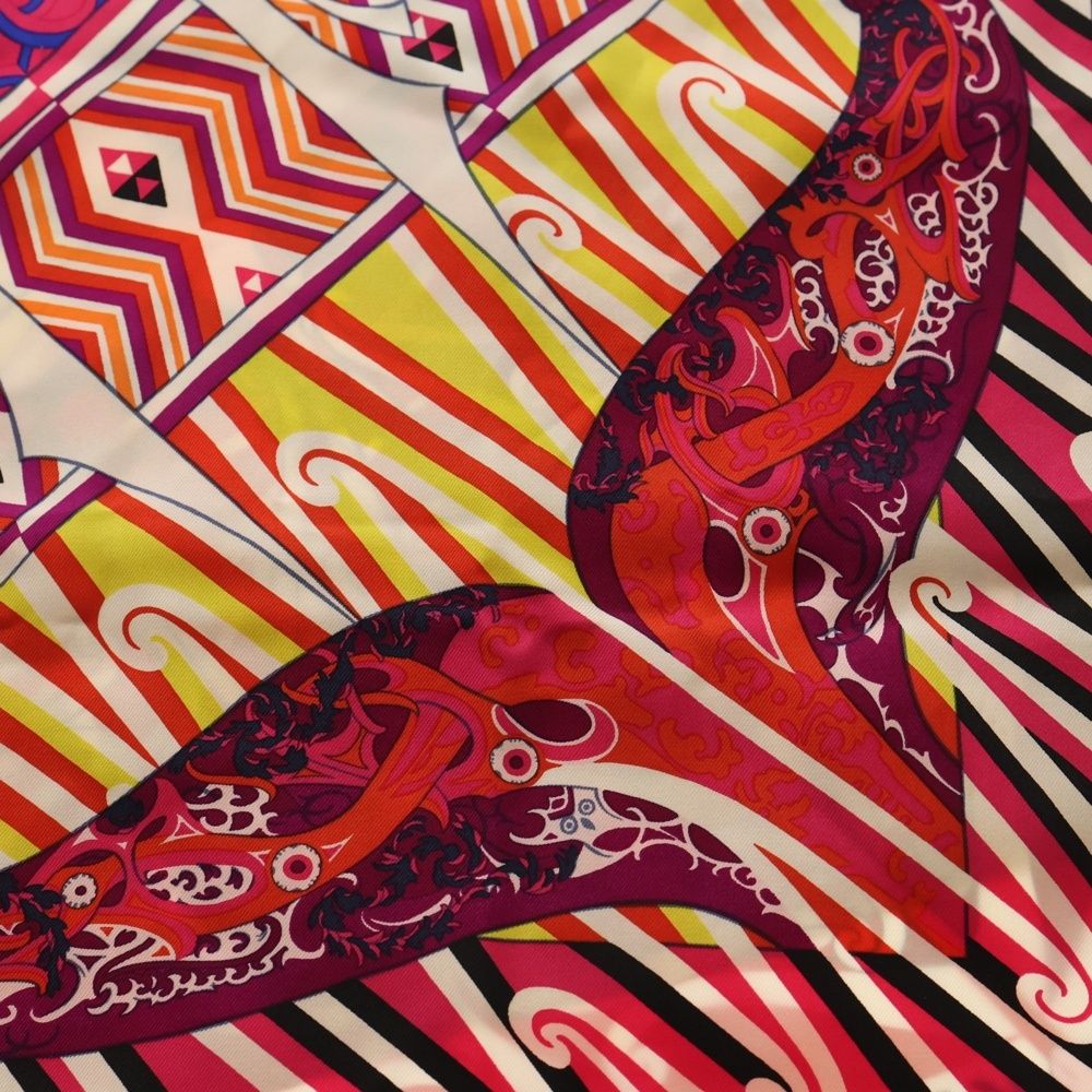 HERMES (エルメス) カレ90 カワオラ シルクスカーフ ピンク×パープル