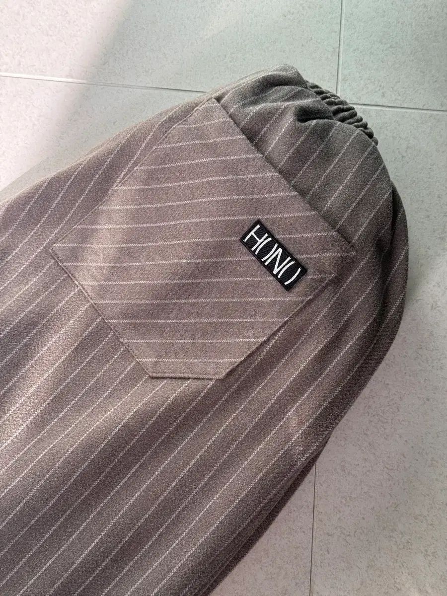 ホノ リー ビッグ ストライプ パンツ og