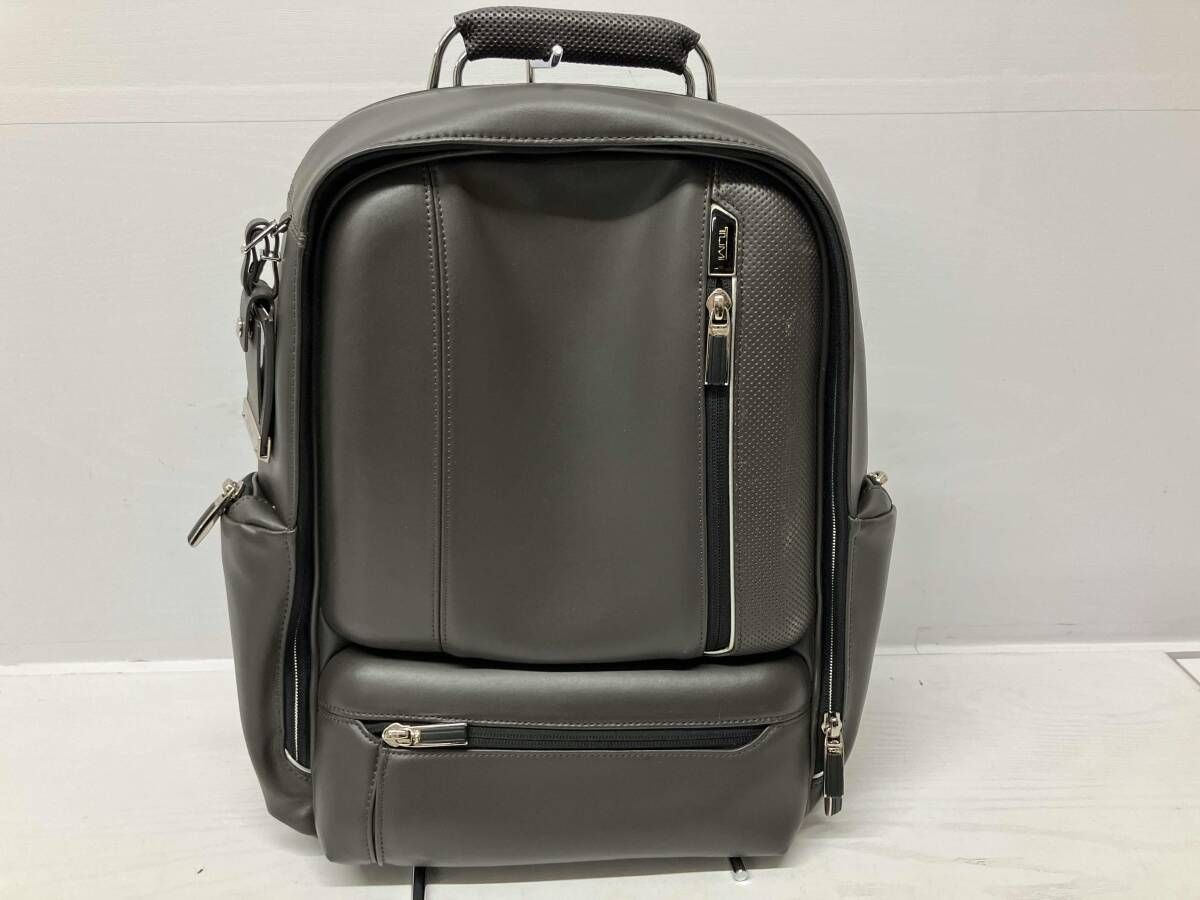 TUMI トゥミ リュック グレー 通年