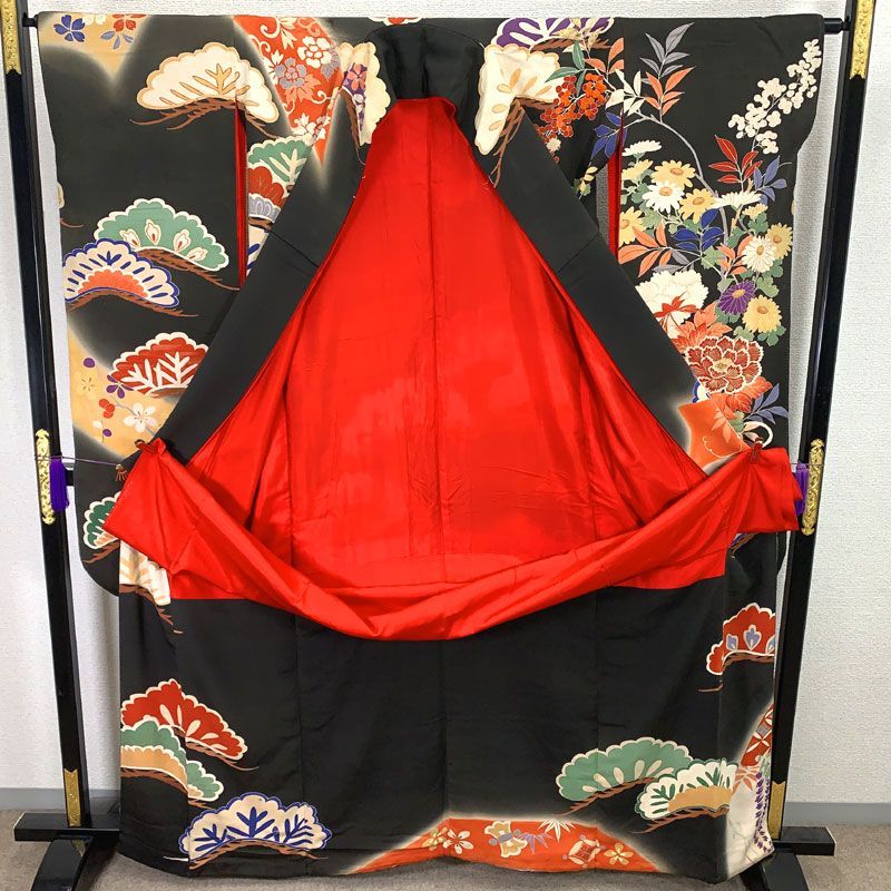 アンティーク黒引き振袖　豪快な松竹梅　＆アンティーク赤振袖長襦袢 512aa9◇アンティーク着物 豪華！振袖 黒引き振袖 五つ紋 束ね熨斗