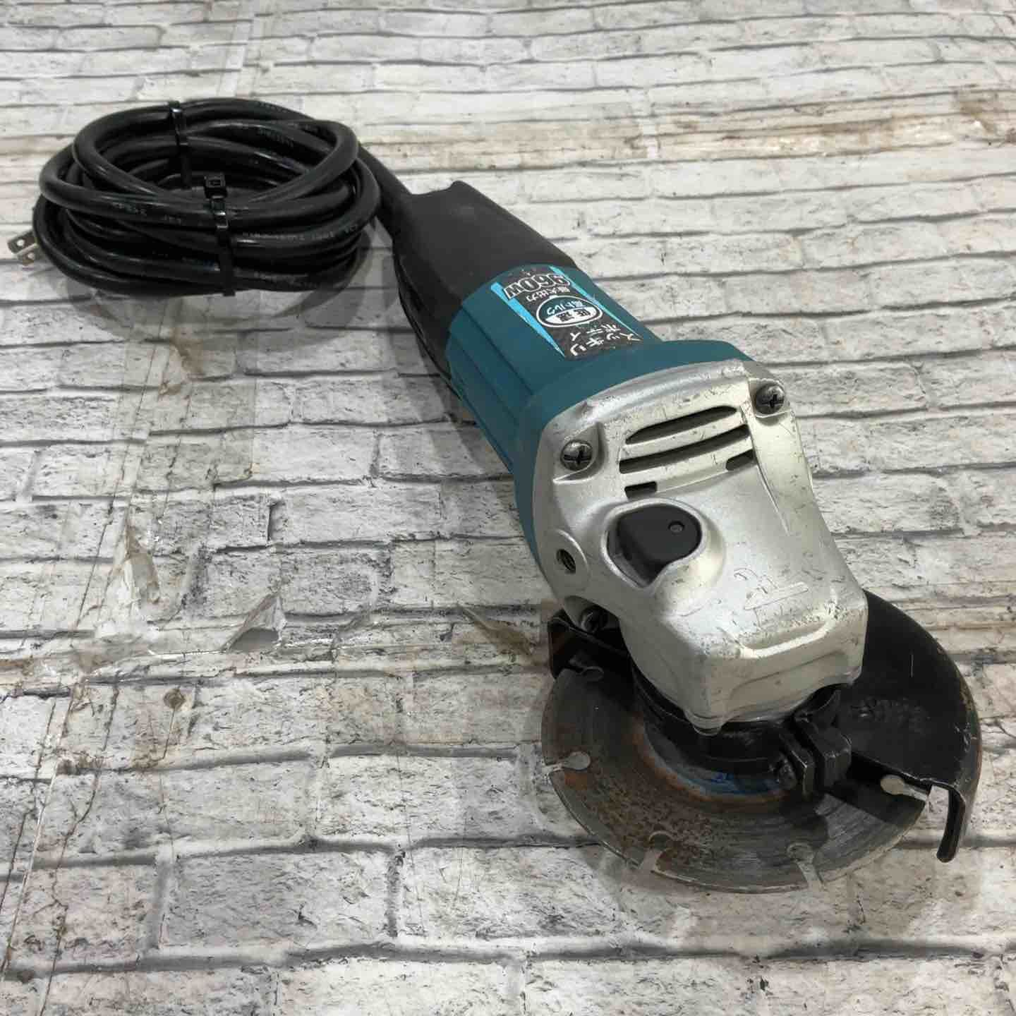 マキタ makita 100 mmディスクグラインダ GA 4032