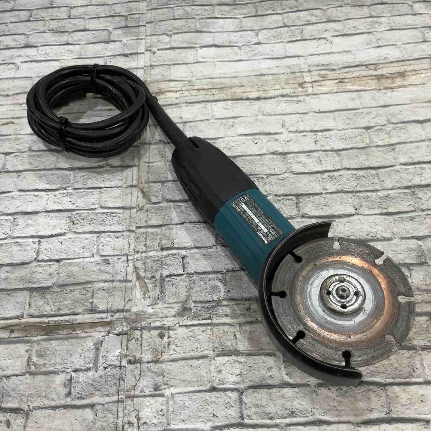 マキタ makita 100 mmディスクグラインダ GA 4032