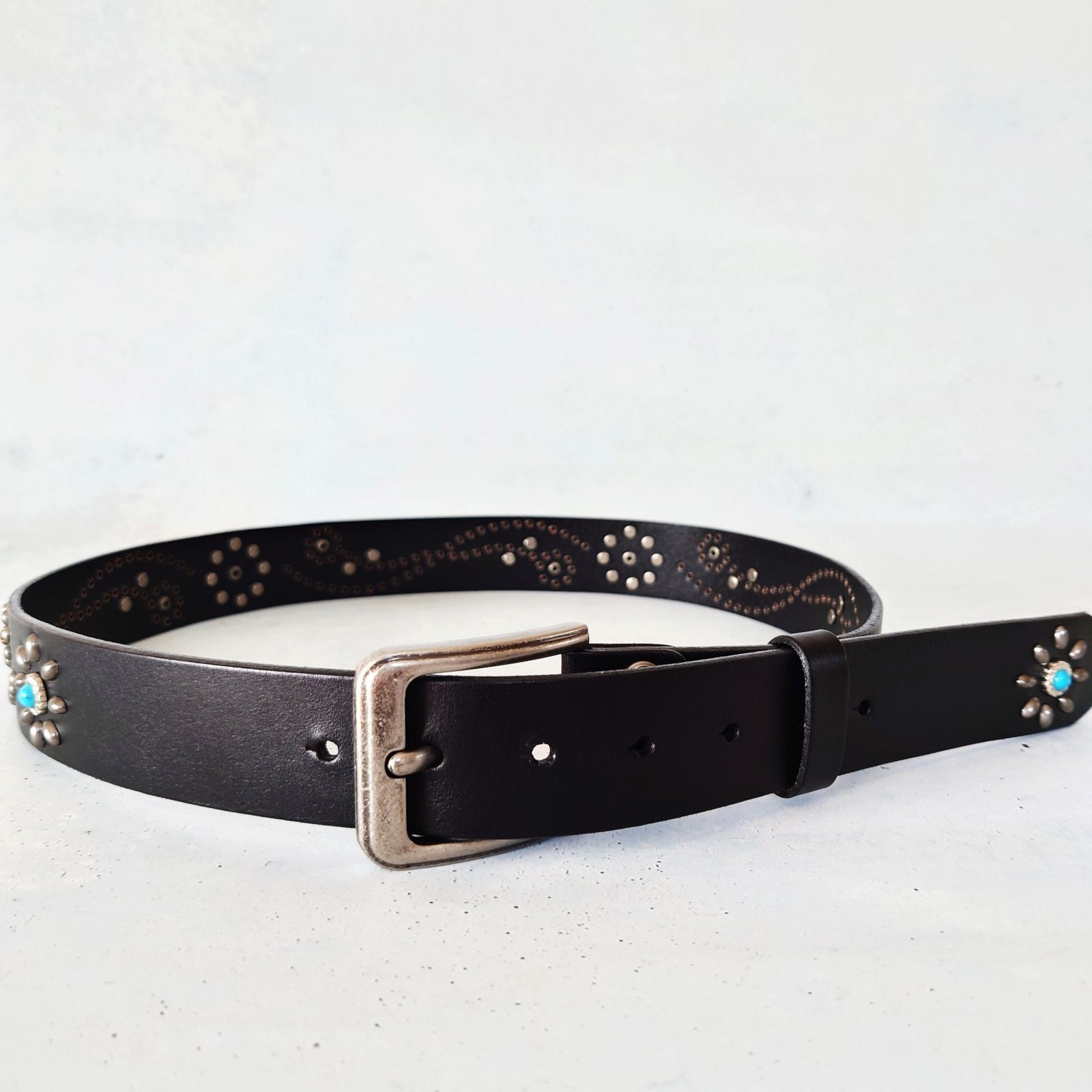 フラワー黒金□本革レザーフルスタッズナローベルト☆アメカジ古着