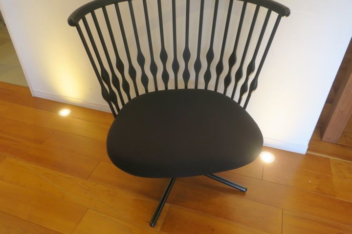 アダル Andreu World ヌブ 回転式ラウンジチェア 定31万