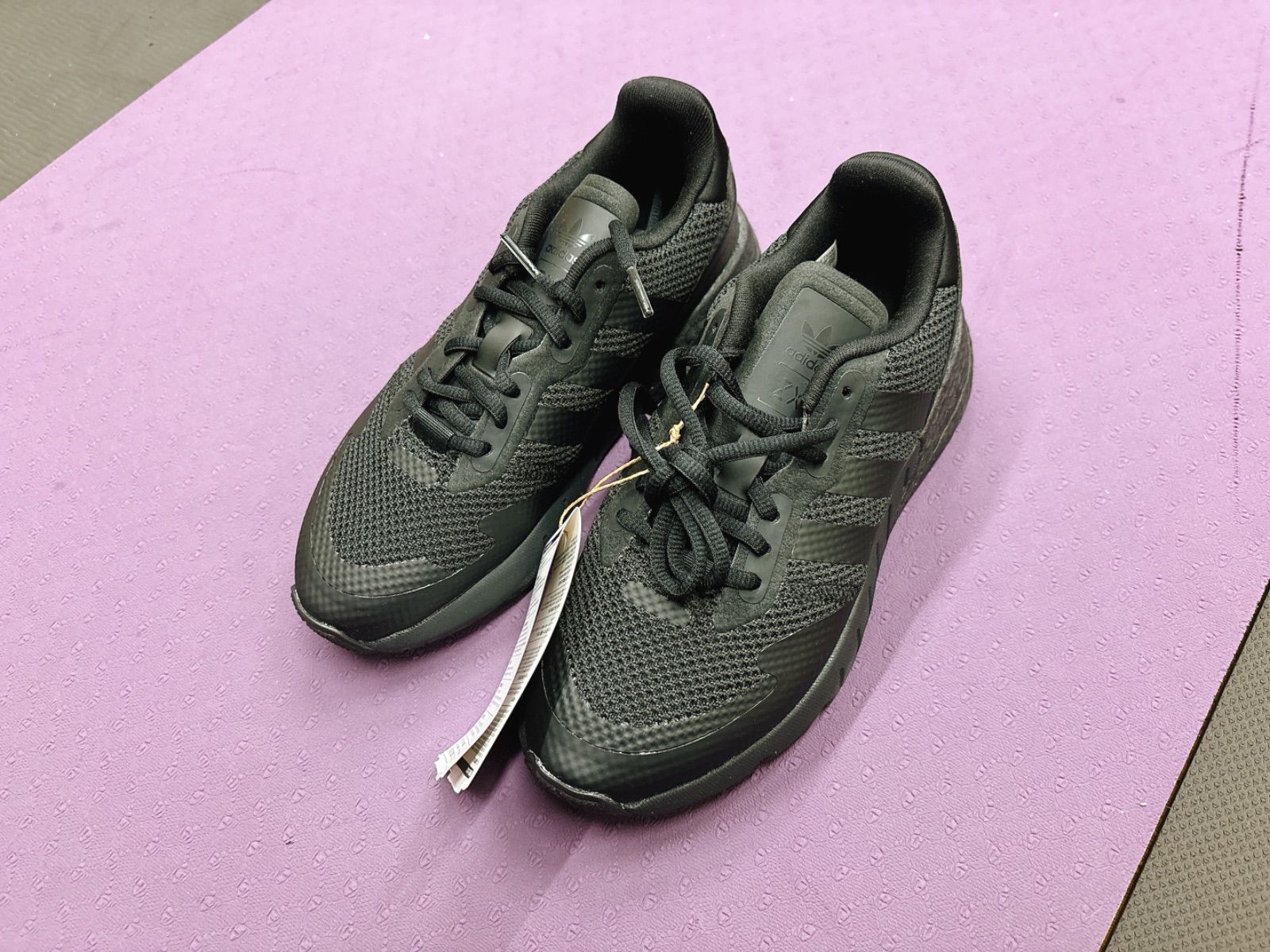 adidas】Zx 1K Boost スケートシューズ、ブラック 22.5cm - メルカリ