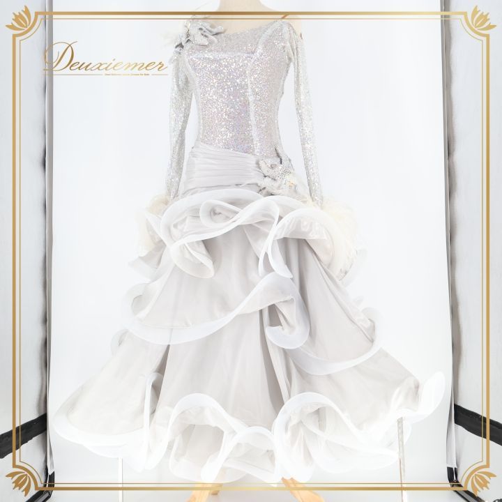 社交ダンス 衣装 ラテン ドレス ラテンドレス ワンピース フリル デモ 競技 パーティ 発表会 シルバー系 おしゃれ フリルドレス キラキラ ダンスウェア ステージ衣装 2 Way イベント用 競技用 ダンスパフォーマンス