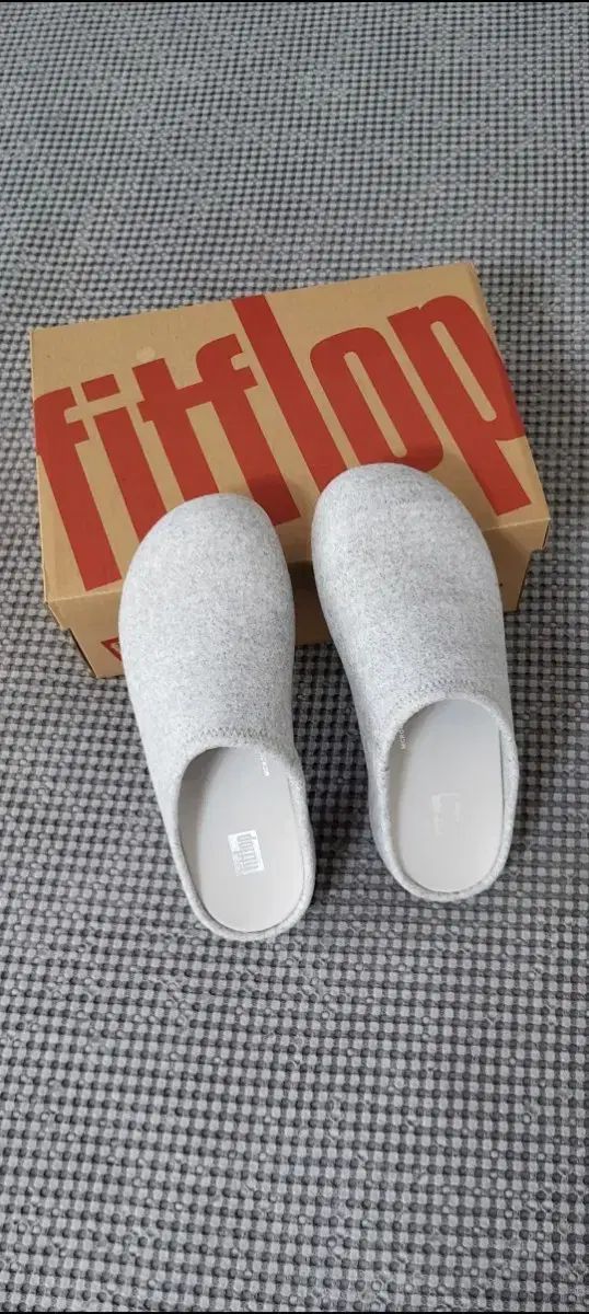 フィットフロップ スリッパ UK 4