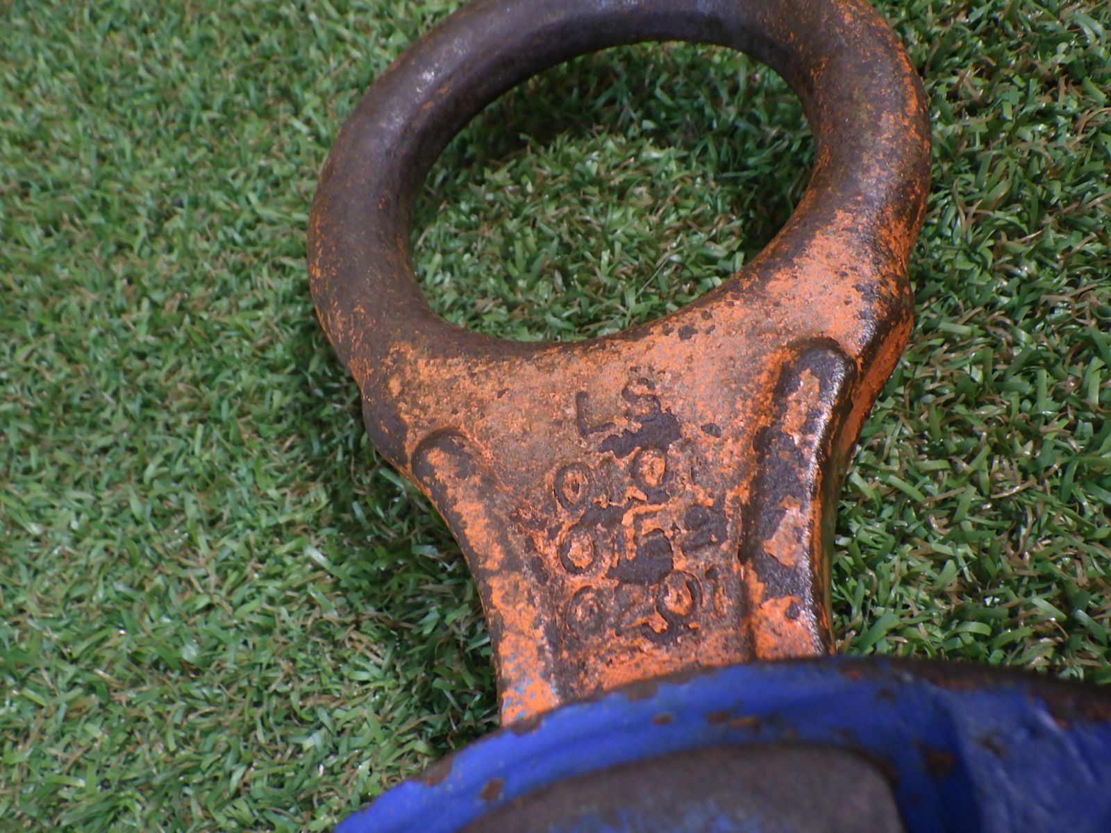 イーグルクランプ