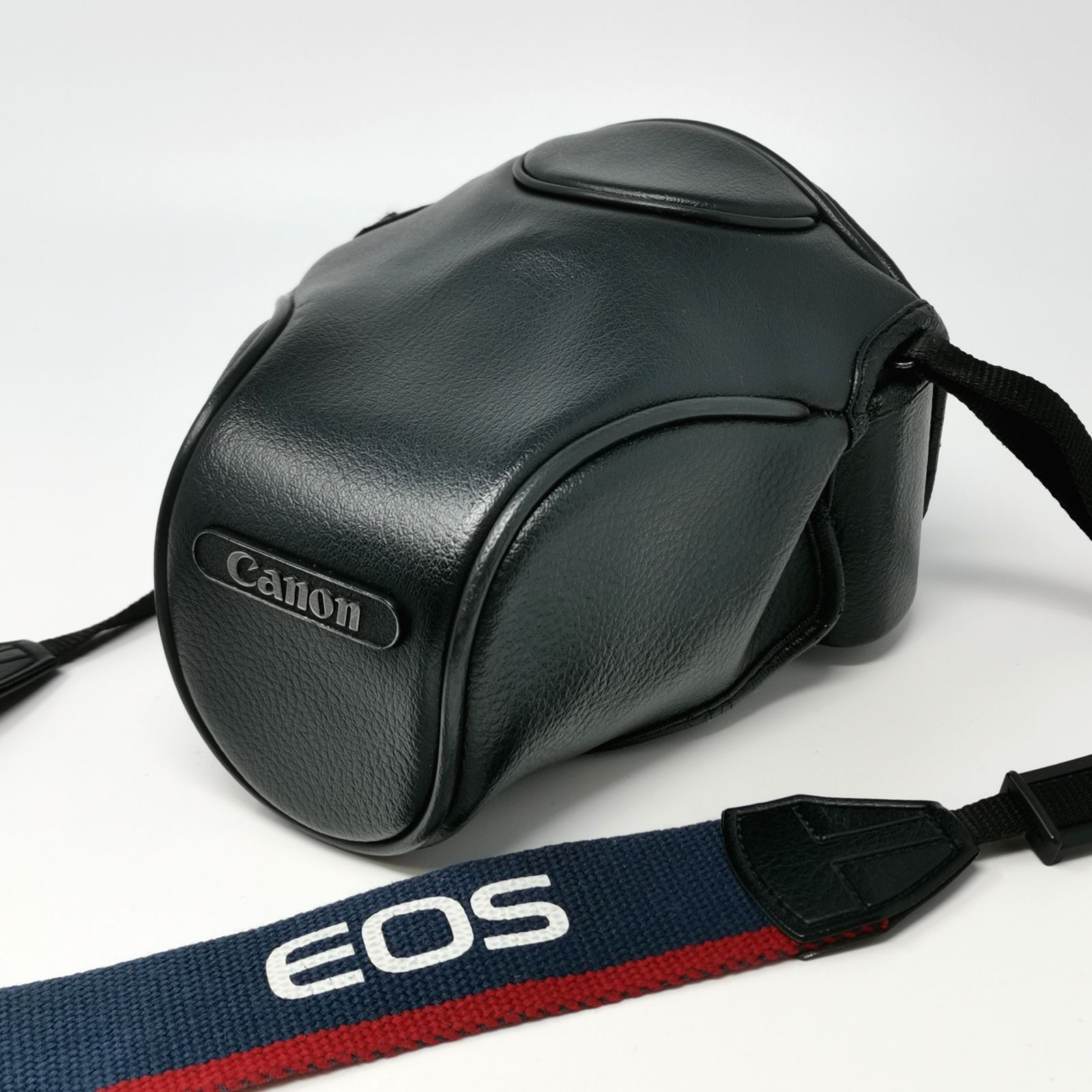 キャノン EOS Kiss III L シルバー フィルムカメラ Zoomレンズあり