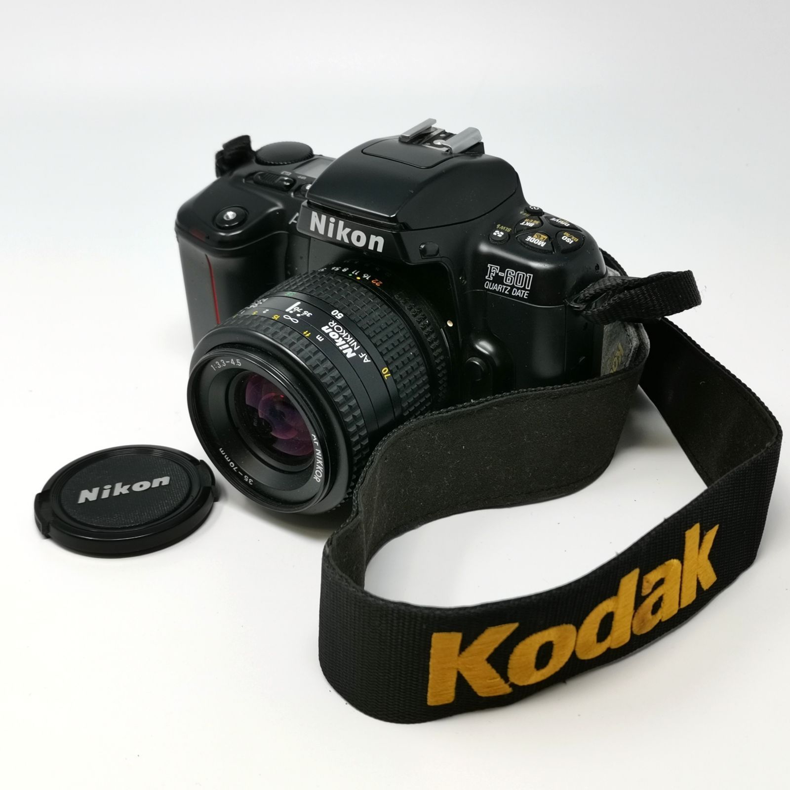 ニコン F-601 フィルムカメラ フィルムないため動作未確認 ブラック