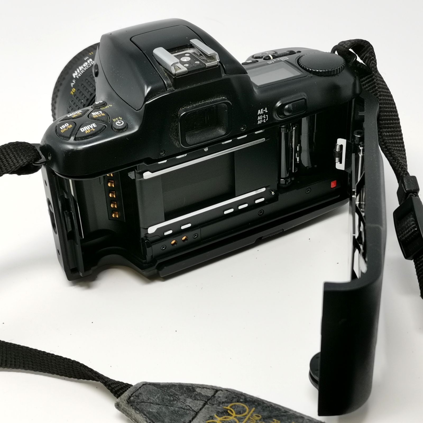 ニコン F-601 フィルムカメラ フィルムないため動作未確認 ブラック