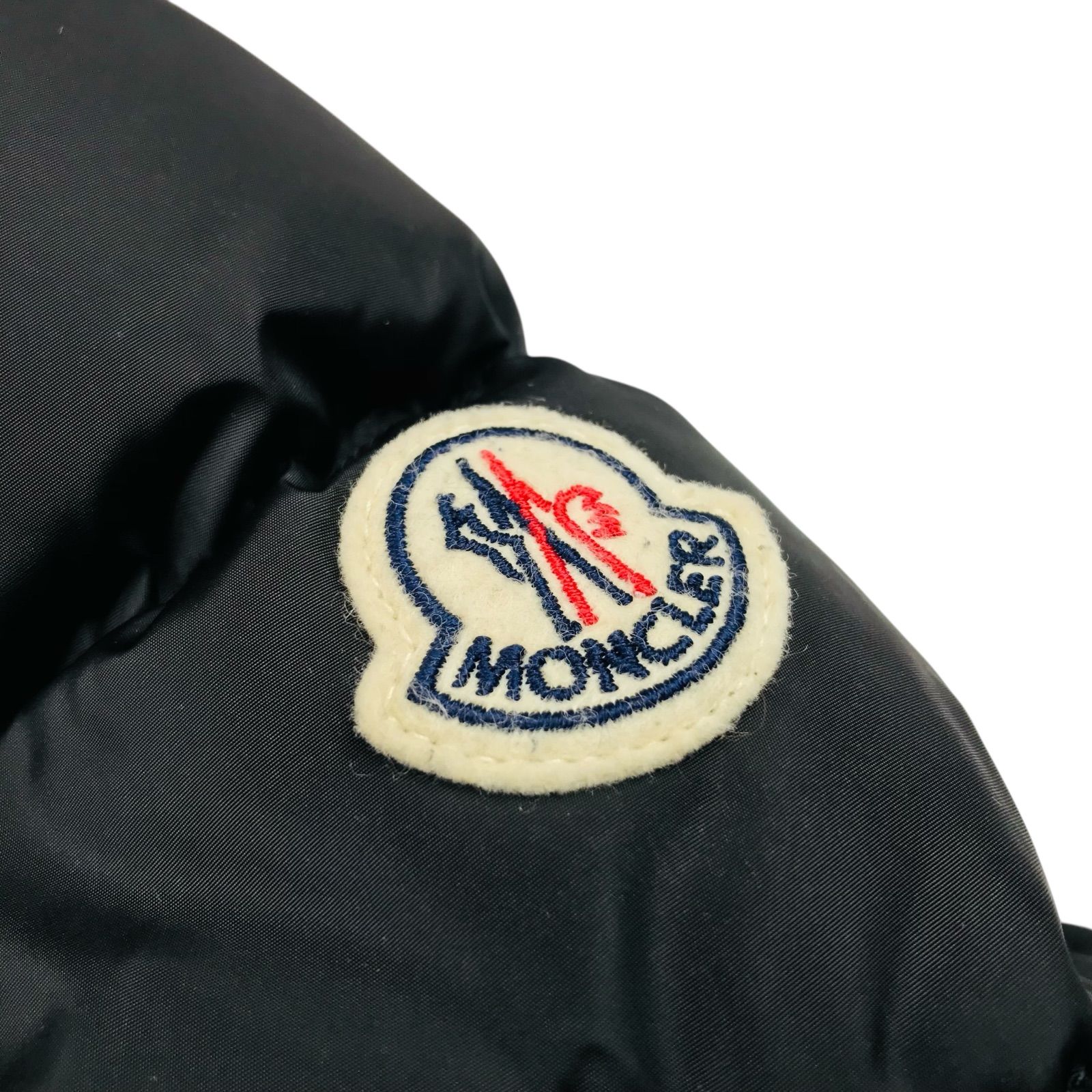 美品☆MONCLER・モンクレール TALEV レディース ブランドアイコン 