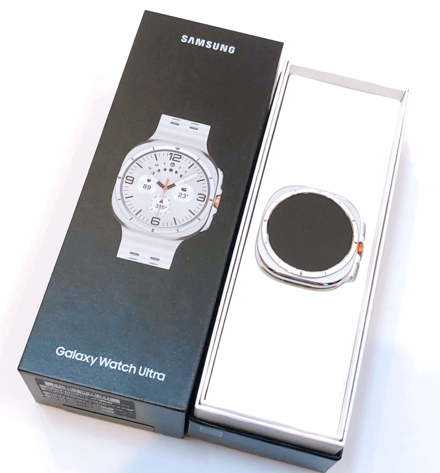 3211 SAMSUNG Galaxy Watch Ultra 2025 LTEモデル 47 mm SM チタニウムホワイト