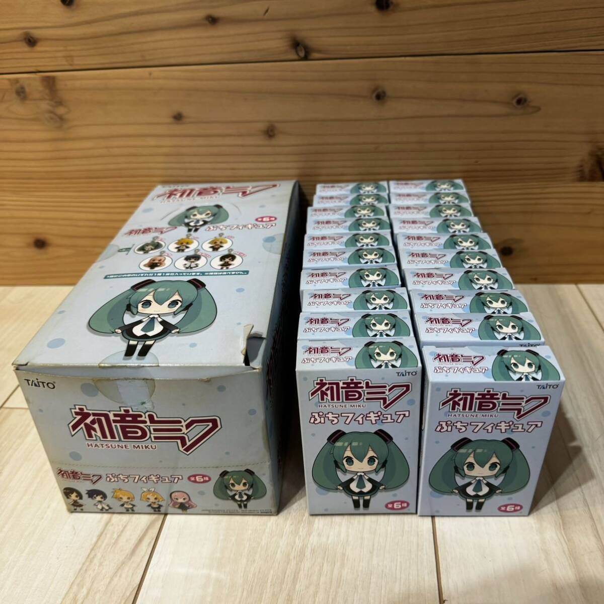 MR-01573 初音ミク ぷちフィギュア 入り