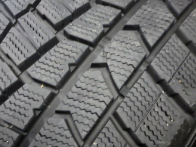  SR 213 製造 約8 5部山 DUNLOP WM 02 215 50 R 17 4本 12インチ以下 スタッドレス