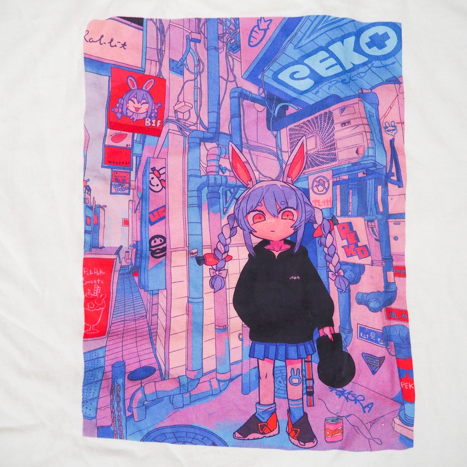 CO5214 ホロライブ 兎田ぺこら 200万人記念グッズ UP2M Tシャツ サイズ