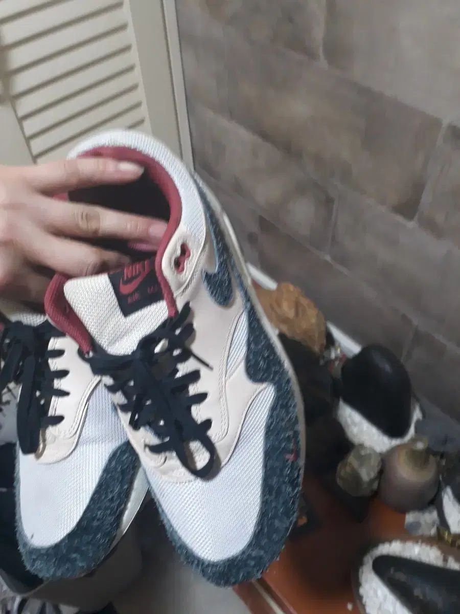 ナイキ エアマックス1 白 レッド スニーカー 280