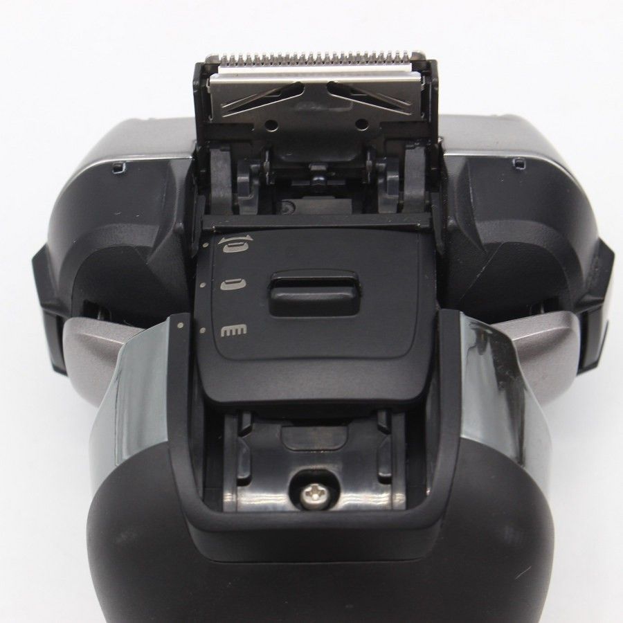  パナソニック ラムダッシュPRO ES-LV 9 W-S メンズシェーバー リニアモーター 刃 全自動洗浄充電器付き シルバー 本体 メンズ電気シェーバー 髭そり 脱毛 除毛