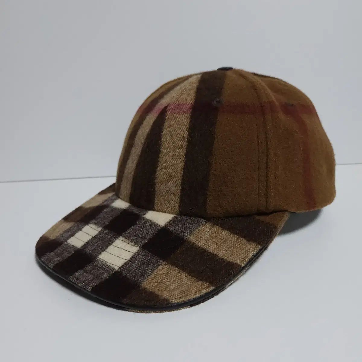 L バーバリー チェック バックロゴ ウール ベースボールキャップ 帽子 8036924