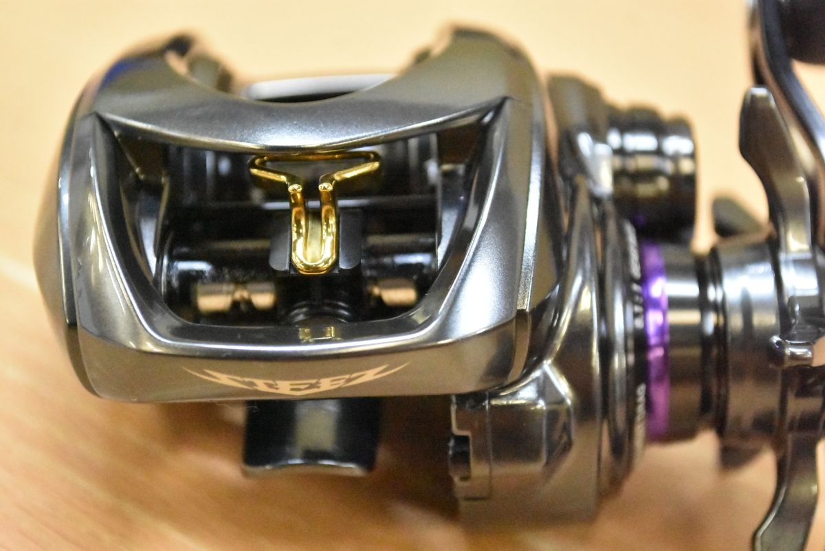 ダイワ スティーズ CT SV TW 700 XHL ベイトリール 左ハンドル DAIWA STEEZ バス ブラックバス 釣り 等に