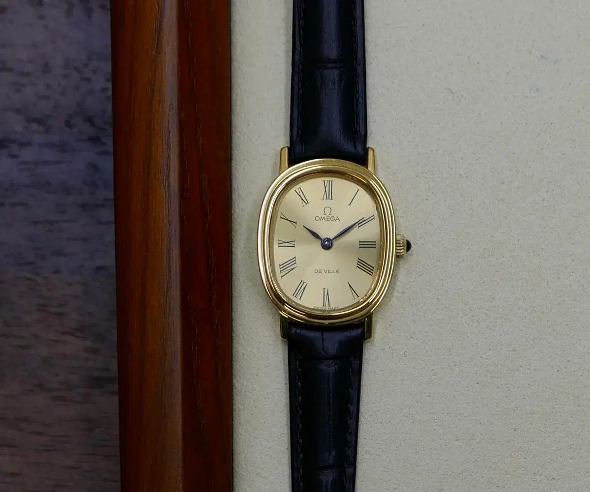 オメガ ヴィンテージ デヴィル エリプス L ロマン カボション