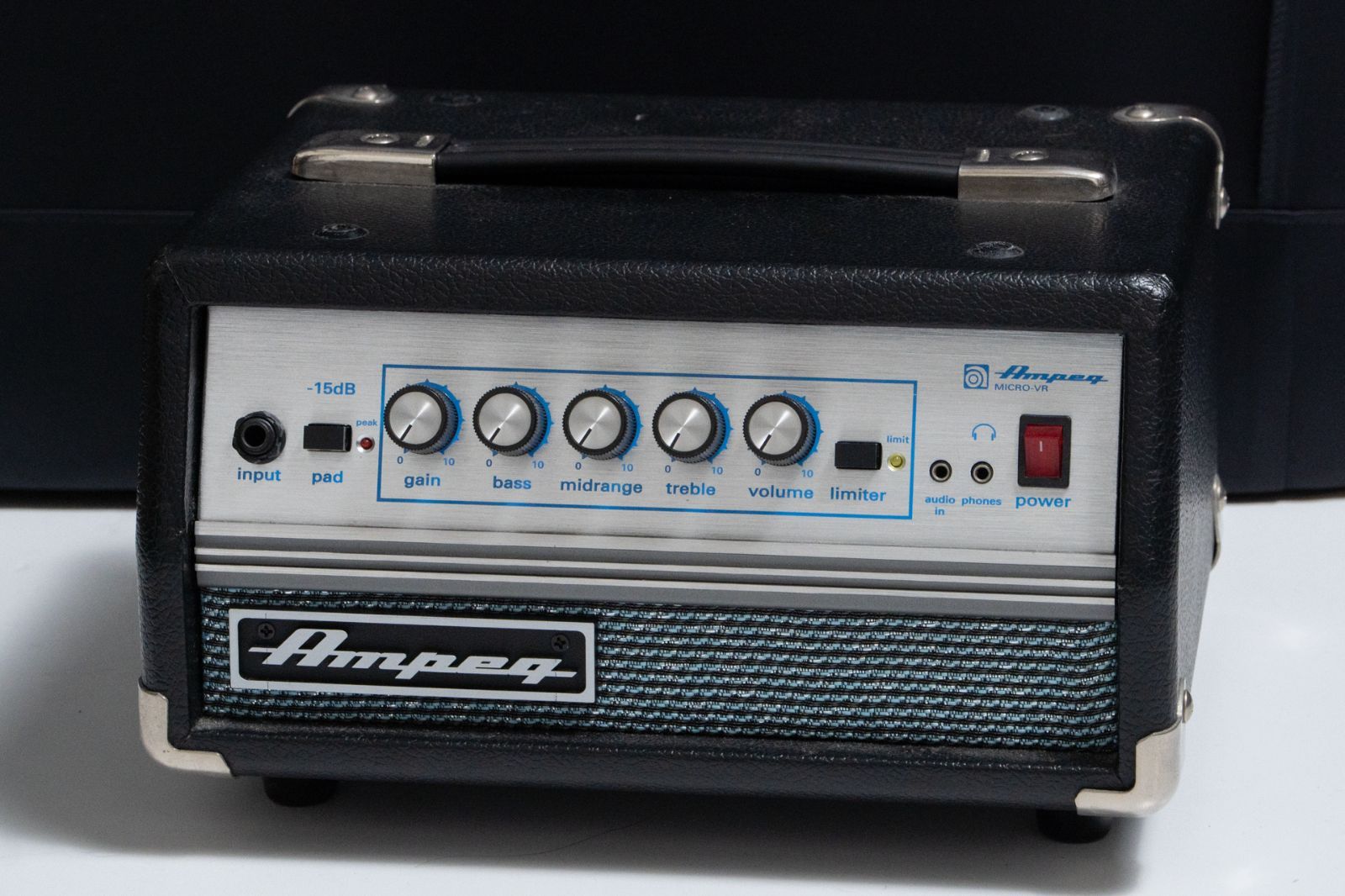 Ampeg Micro VR GIB横浜