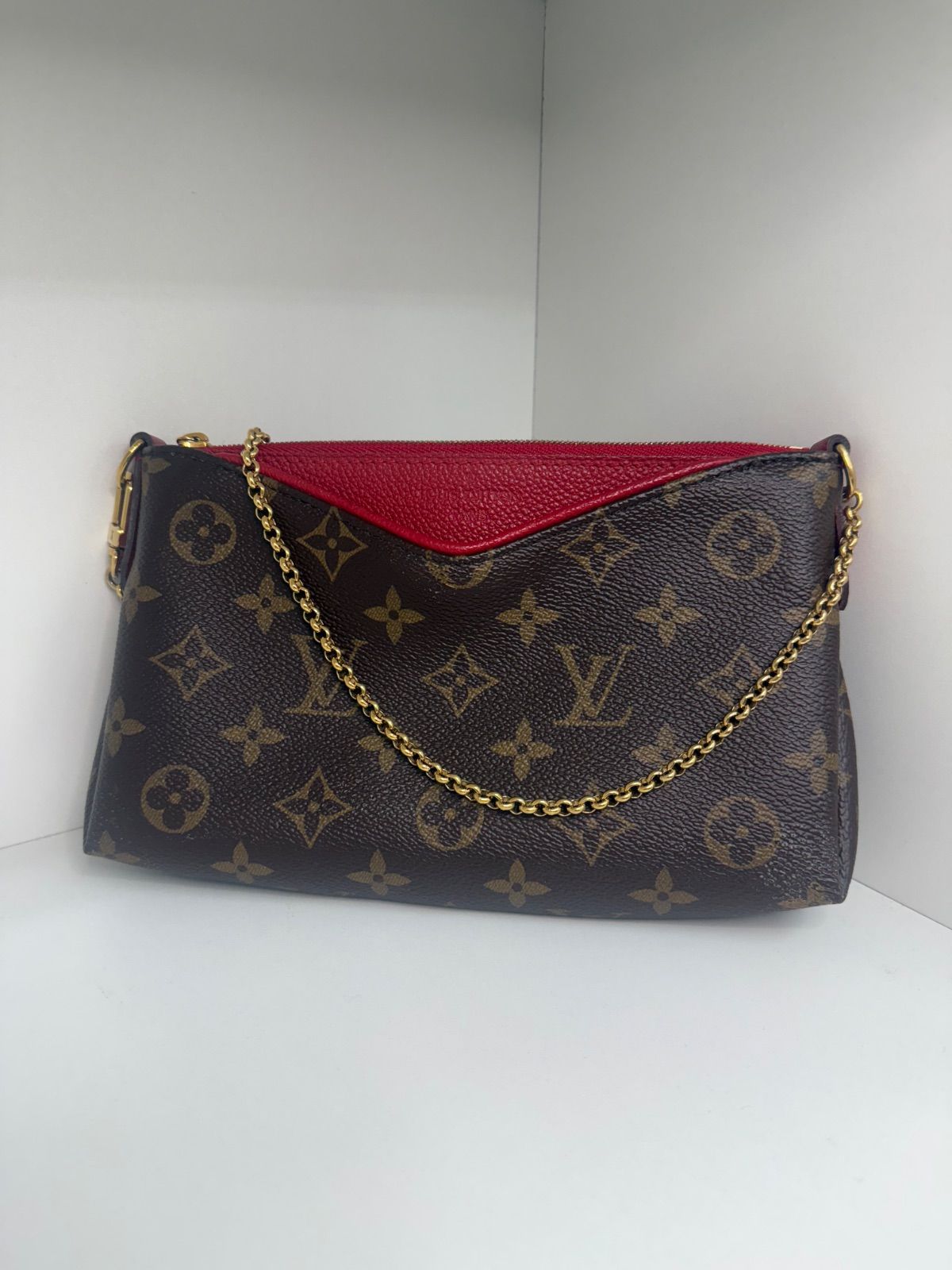 ルイヴィトン モノグラム パラスクラッチ M 41638 LOUIS VUITTON