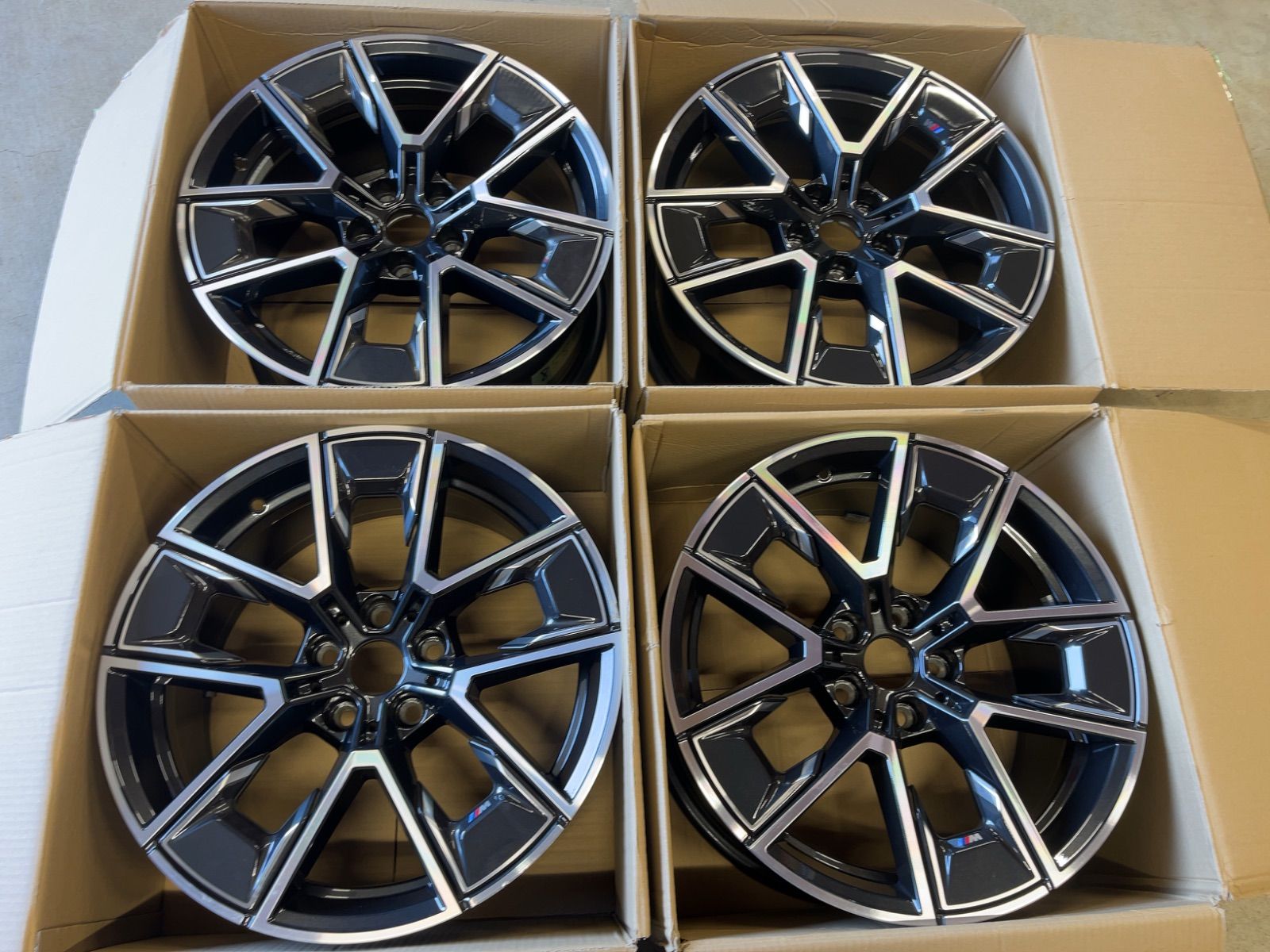 BMW G 26 4シリーズ グランクーペ 18インチ 4本セット