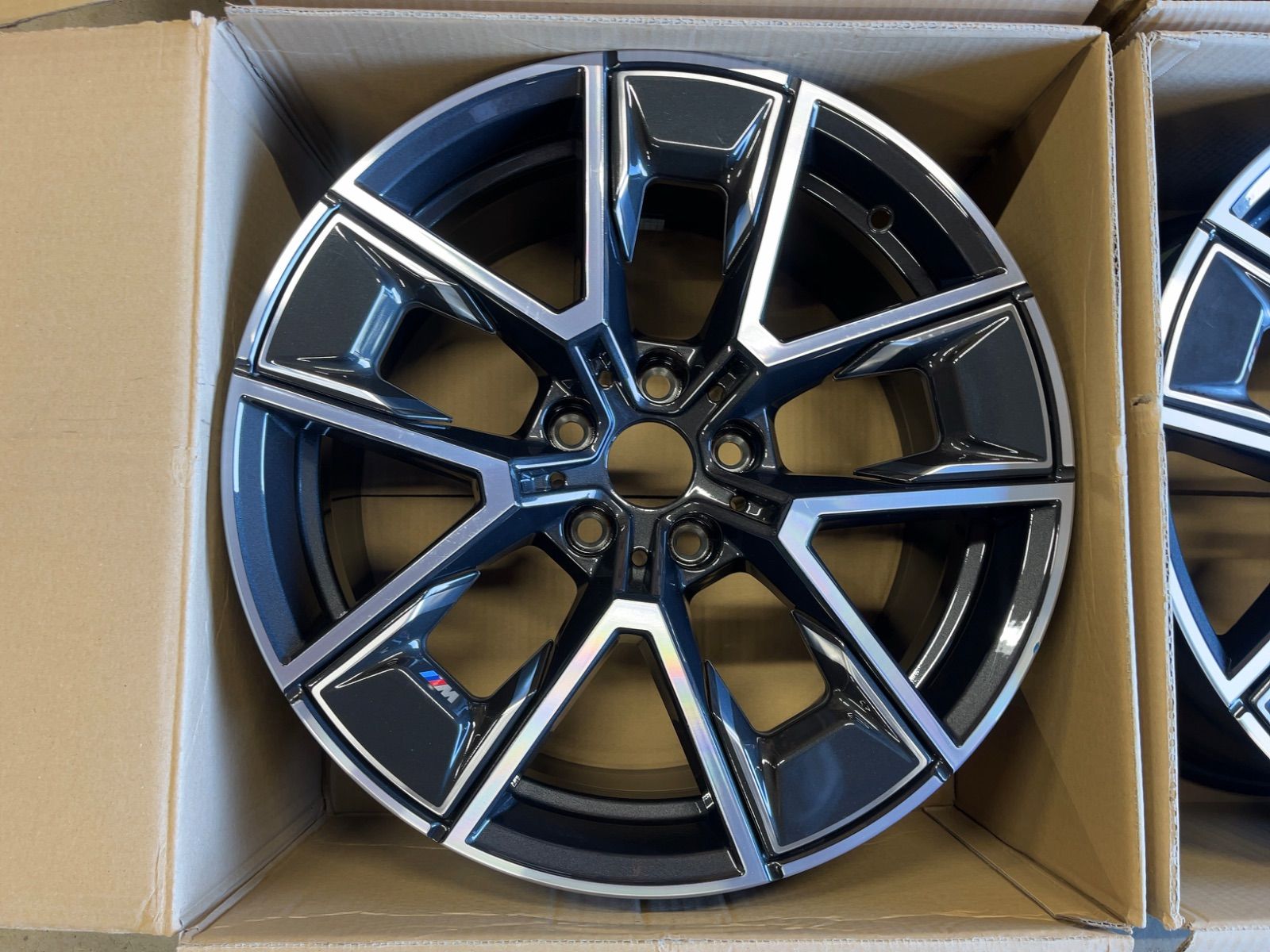 BMW G 26 4シリーズ グランクーペ 18インチ 4本セット