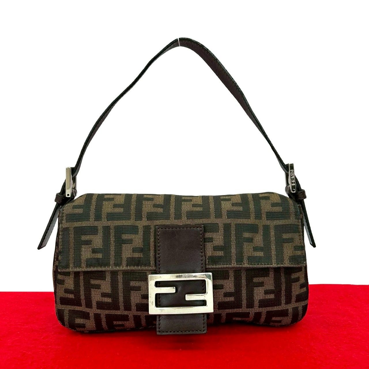 極 美品 希少品 FENDI フェンディ マンマバケット ズッカ FF 柄 ロゴ