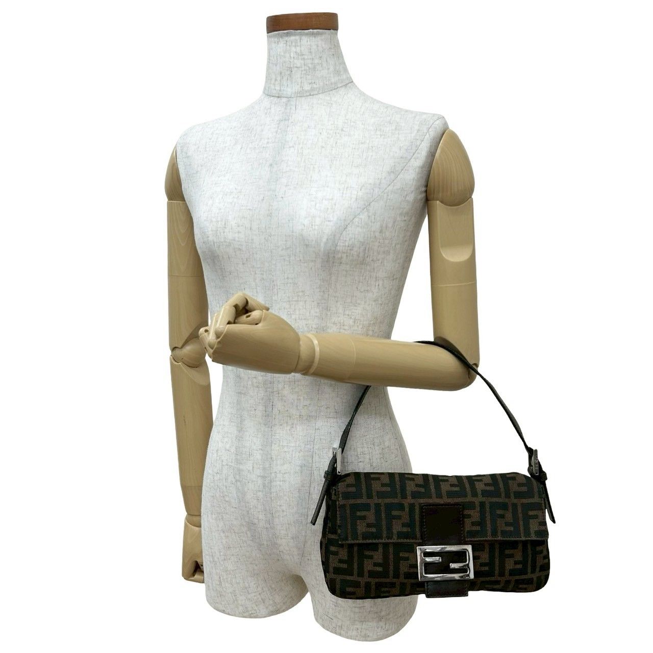 フェンディ マンマバケット ズッカ柄 FF金具 キャンバス レザー 美品】フェンディ マンマバケット ズッカ柄 FF金具 キャンバス レザー