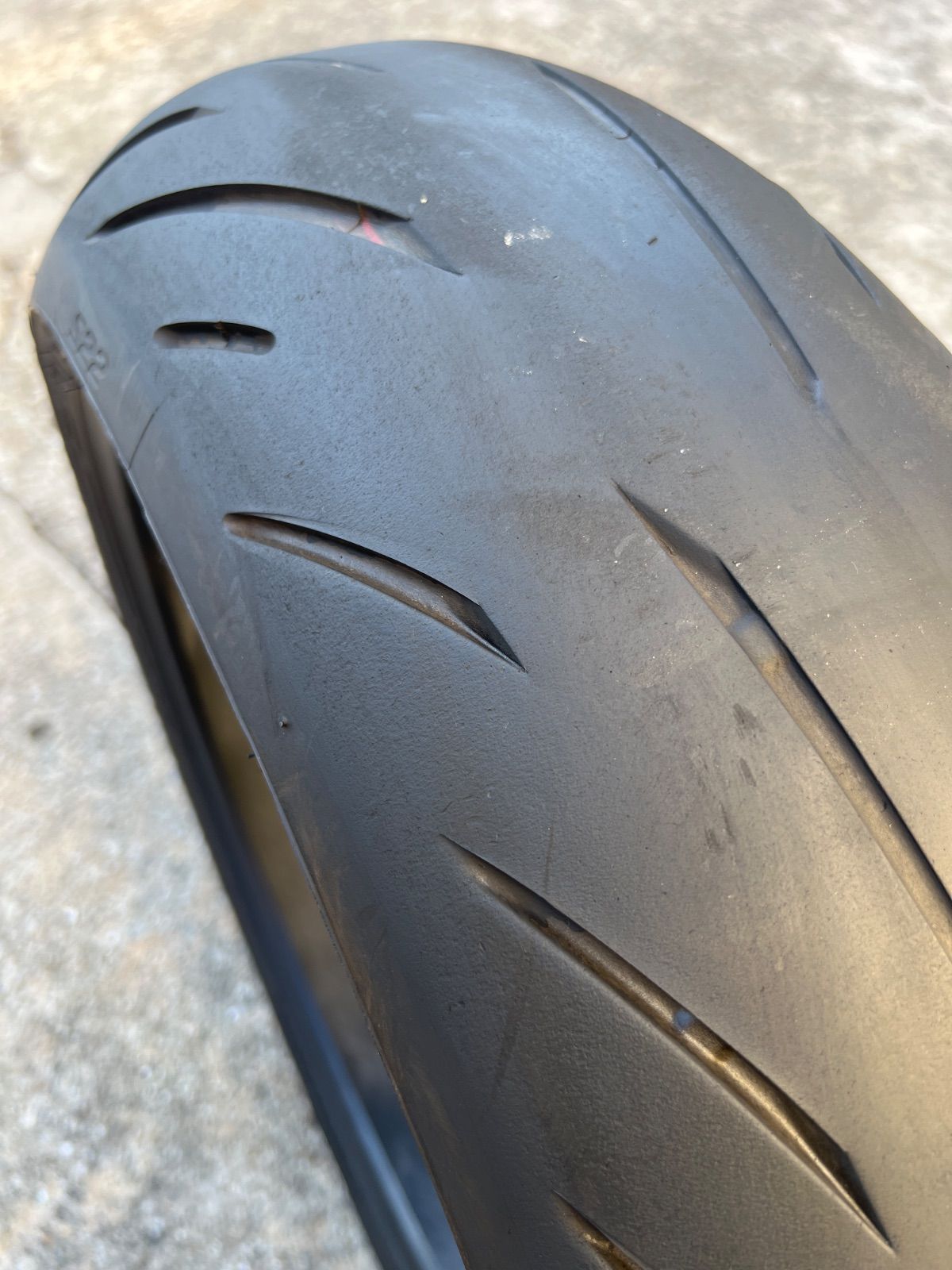 ブリヂストン S22 前後セット 120/70ZR17 190/50ZR17 363 - メルカリ