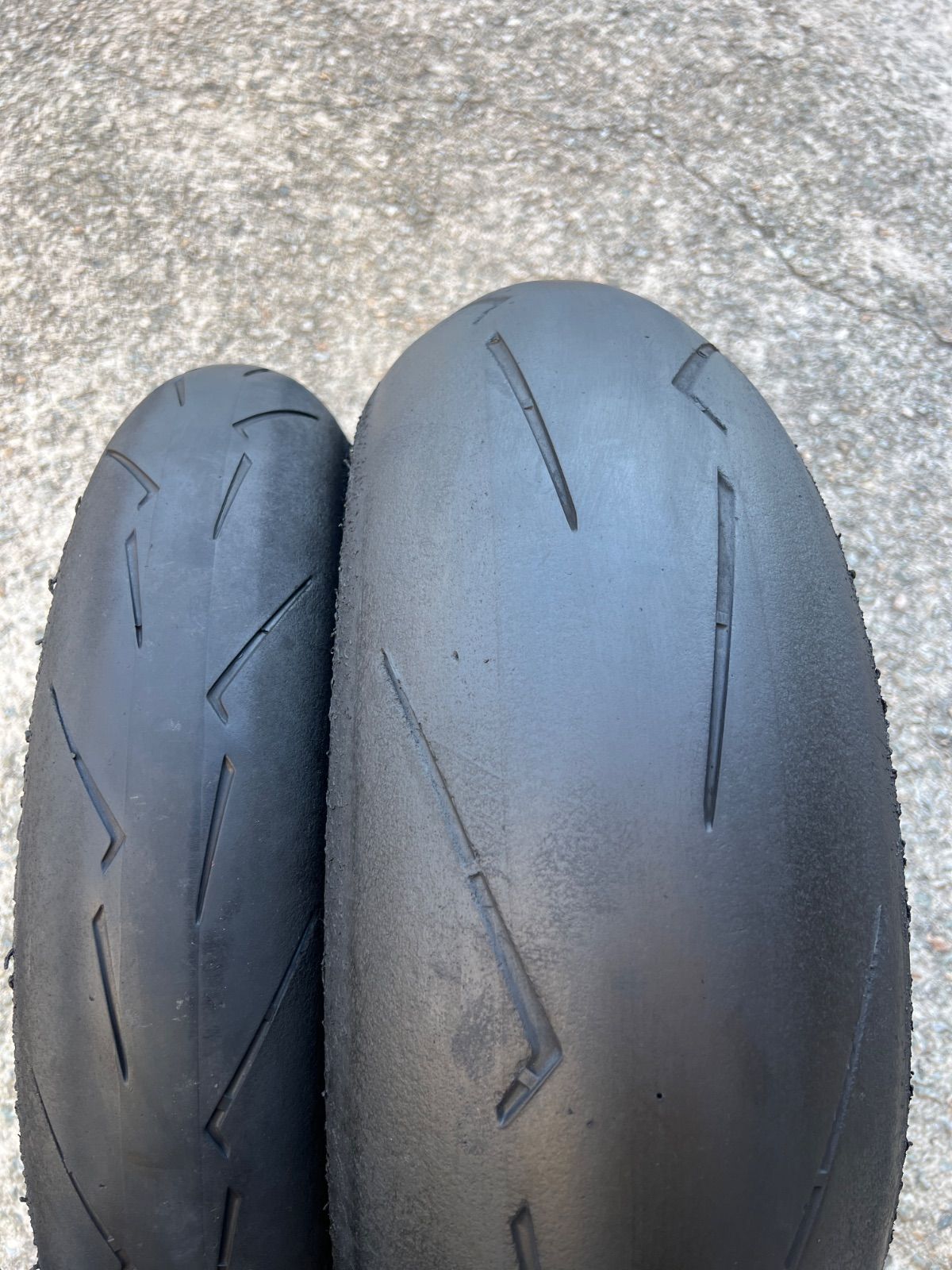 スーパーコルサsc1　V4 前後 120/70ZR17 200/55ZR17 DIABLO SUPERCORSA V4 SC1 | オートバイタイヤ専門店 speed☆star