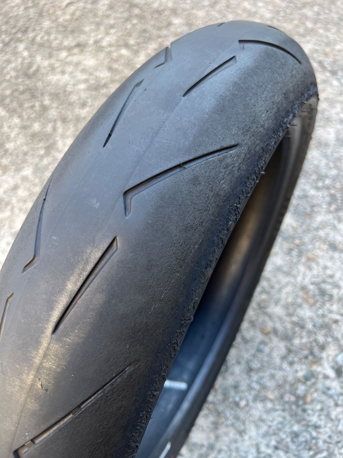 ピレリ　スーパーコルサ　前後 ピレリ スーパーコルサV4 SP 前後セット 120/70ZR17 200/55ZR17 365