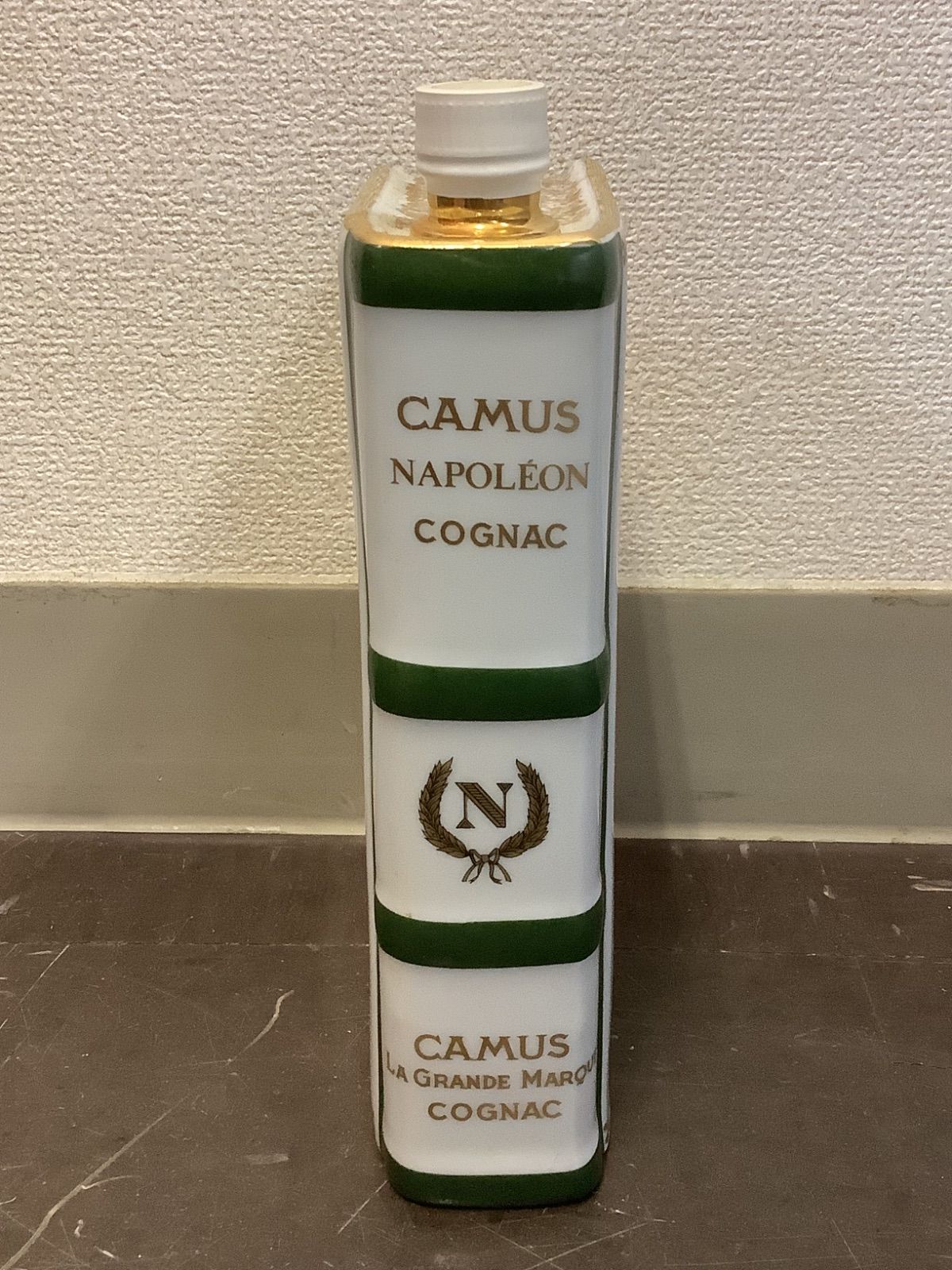 古酒 CAMUS カミュ NAPOLEON ナポレオン ブック REVOLUTION FRANCAISE