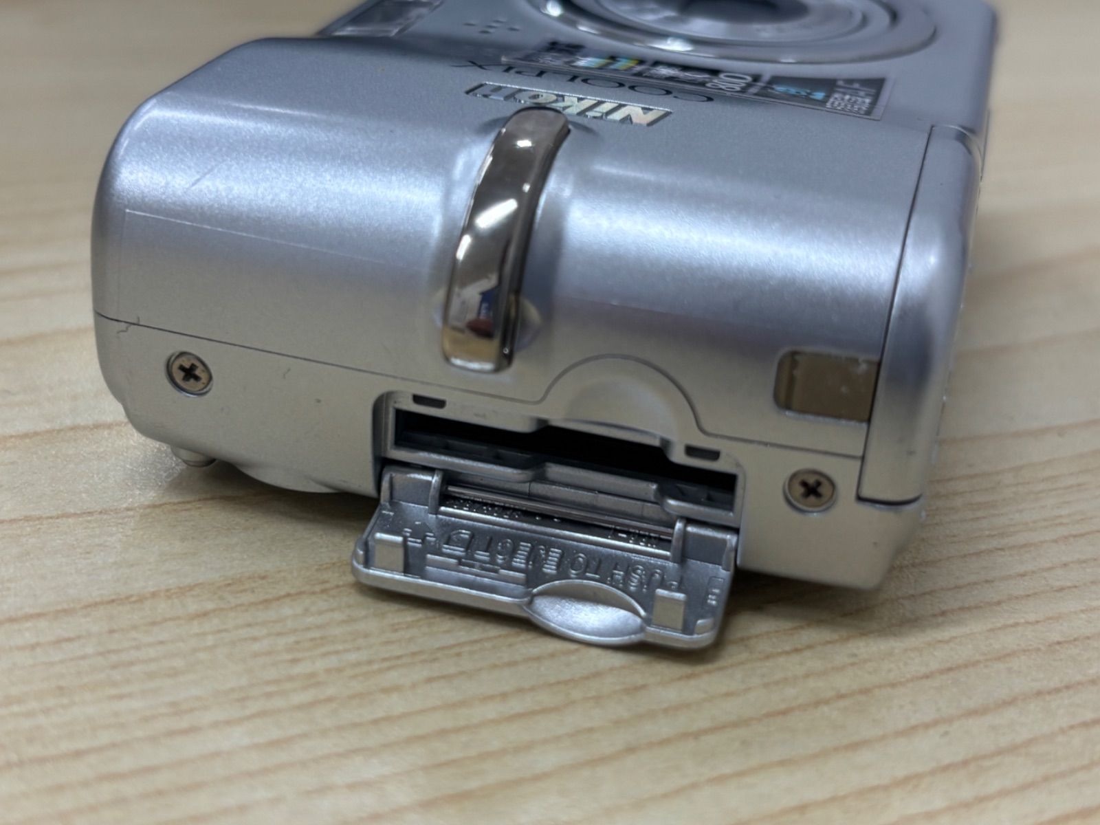 Nikon COOLPIX L11 シルバー I-0.1-0.3 - メルカリ
