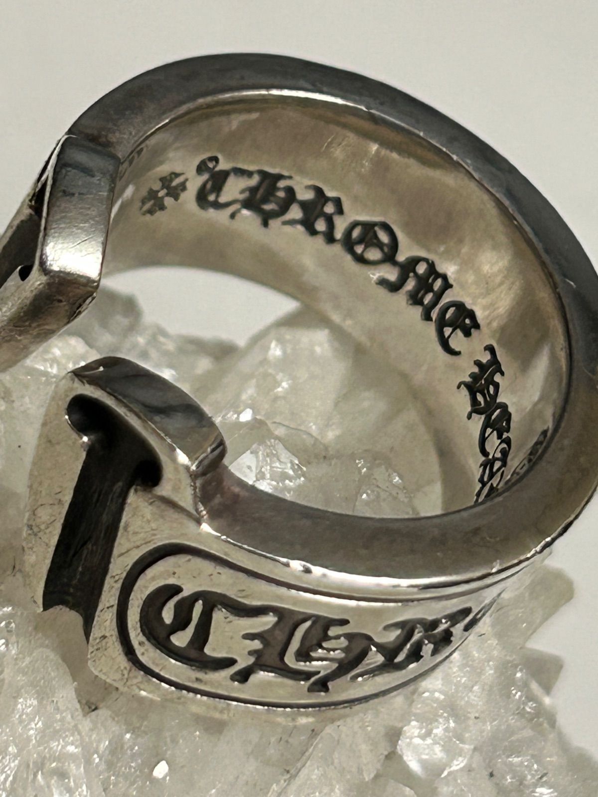 Hearts ラージスクロールラベルリング黄金サイズ20