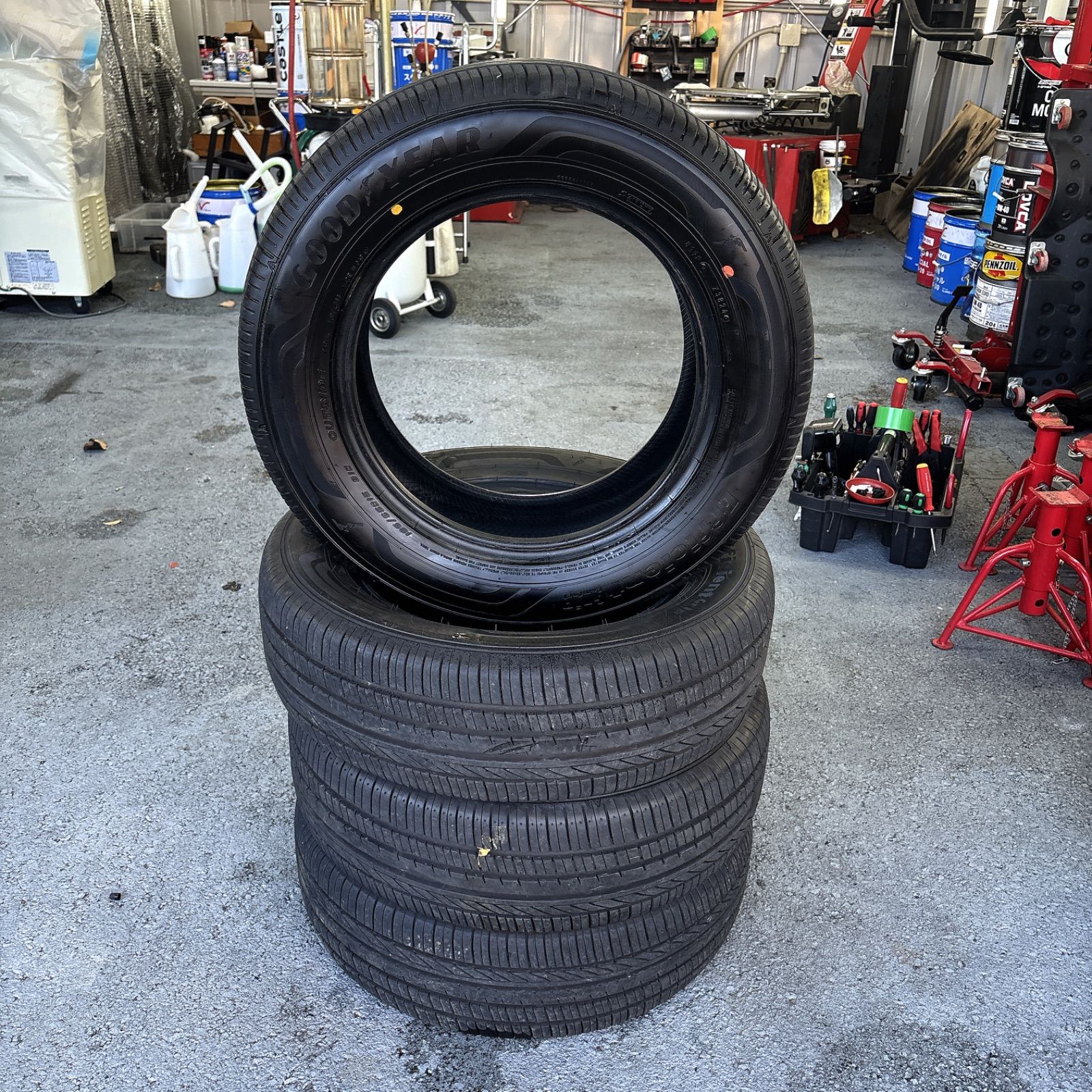 バリ溝 グッドイヤー 195 65 R 15