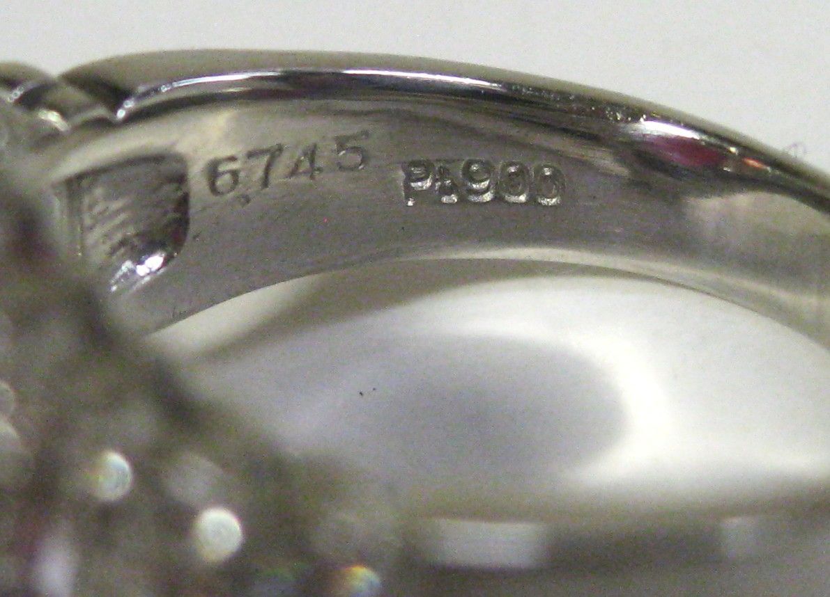 極美品 Pt900プラチナリング スタールビー6.745ct ダイヤ1.13ct - メルカリ