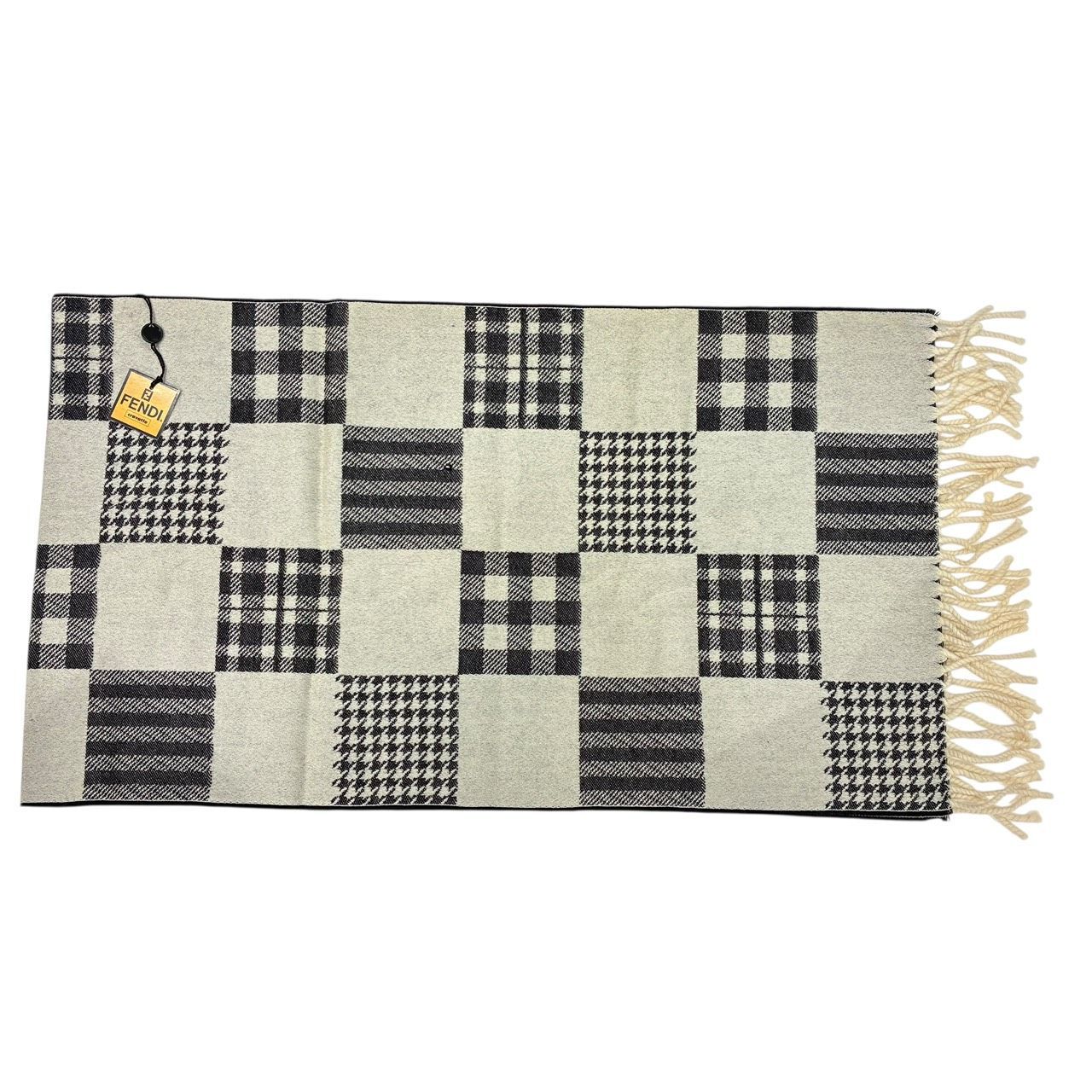 タグ付き未使用品 FENDI フェンディ ウール マフラー チェック柄 千鳥