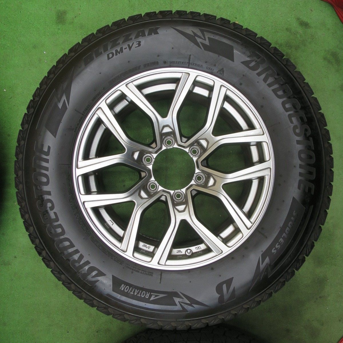 カゼラ 17インチ