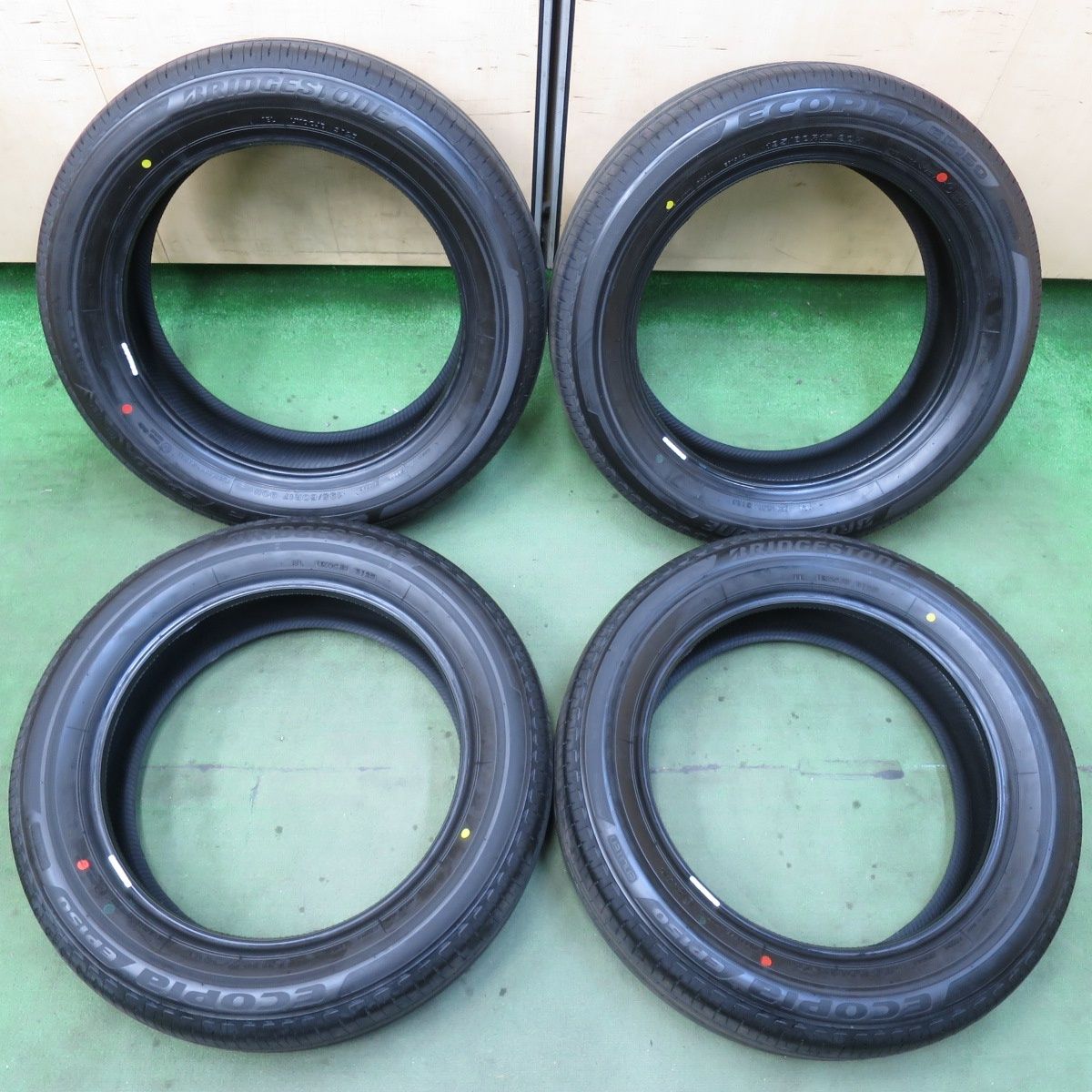 新車外し 25年 195 60 R 17 ブリヂストン エコピア EP 150 タイヤ 17インチ ライズ ロッキー 等 5112208イノタ