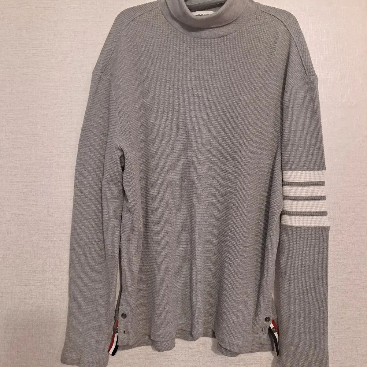 専用　トムブラウン　セーター　ストライプ 新品同様】トムブラウン アシンメトリー クルーネック ニット セーター